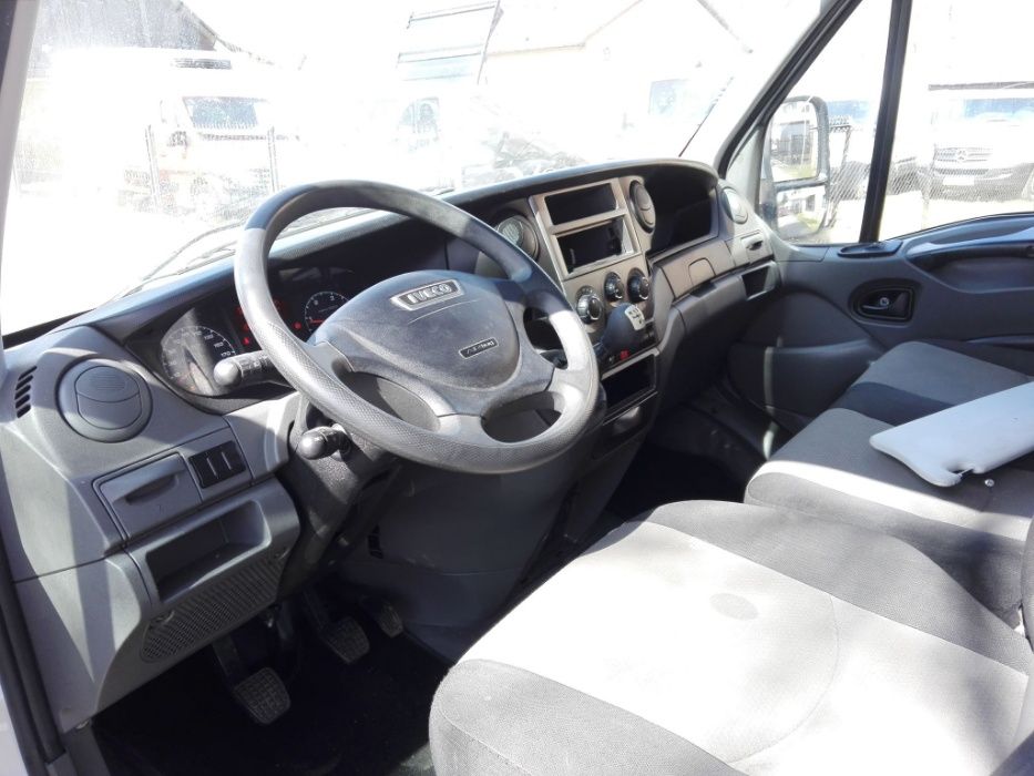 Iveco Daily Deska rozdzielcza przekładka konsola 10-18 ciemna
