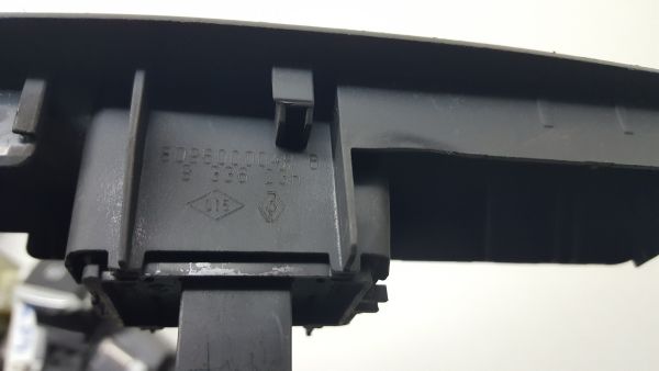 Comando / botão / interruptor vidros trás esquerdo RENAULT Megane III