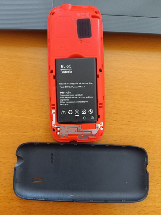 Telemóvel Insys como novo