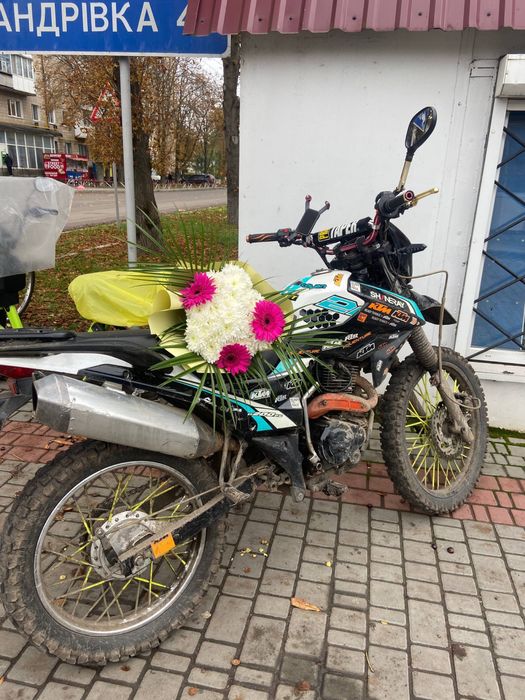 Продам шенрей 200 6с