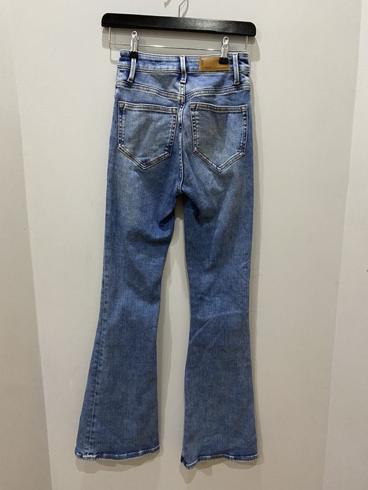 Spodnie dzwony damskie