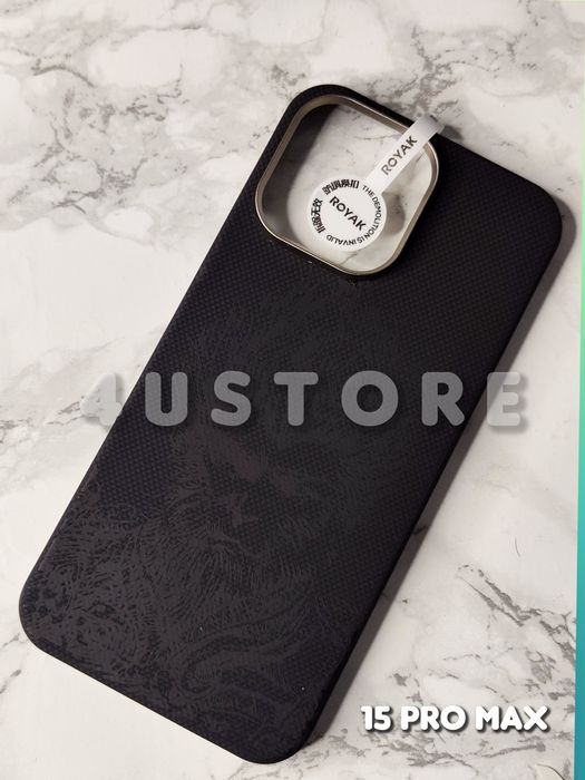 Чехол карбоновый Carbon Magsafe на iPhone 15 Pro Max чохол карбон
