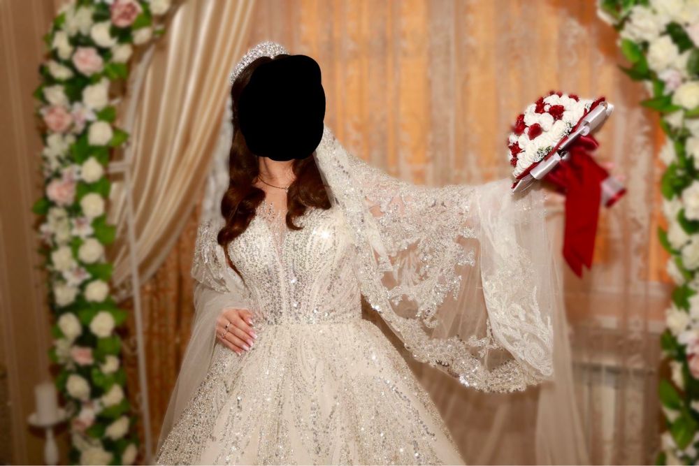 Продам неймовірну весільну сукню +фату