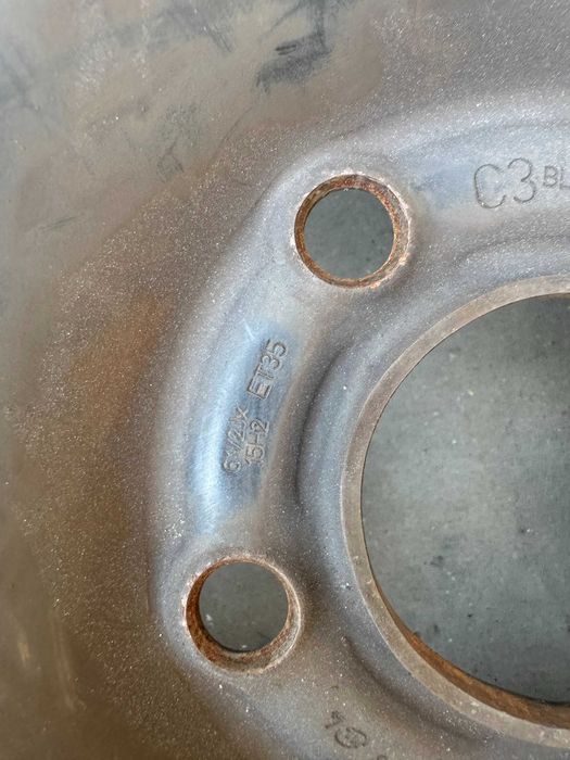 Felgi stalowe 6.5Jx15H2 ET35 5x110 z czujnikami TPMS Opel Astra Zafira