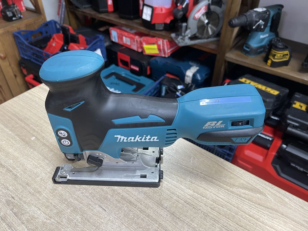 Makita DJV181 / безщітковий лобзик 2021 рік