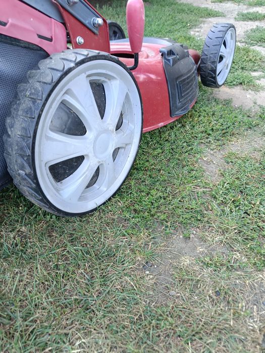 Laweta do kosiarki spalinowej Kosiarka spalinowa z napędem Performance