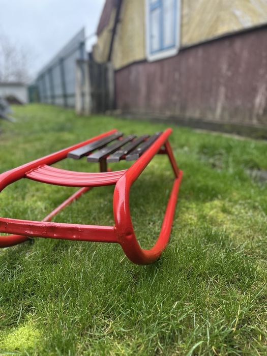 Санки(дитячі,підліткові)