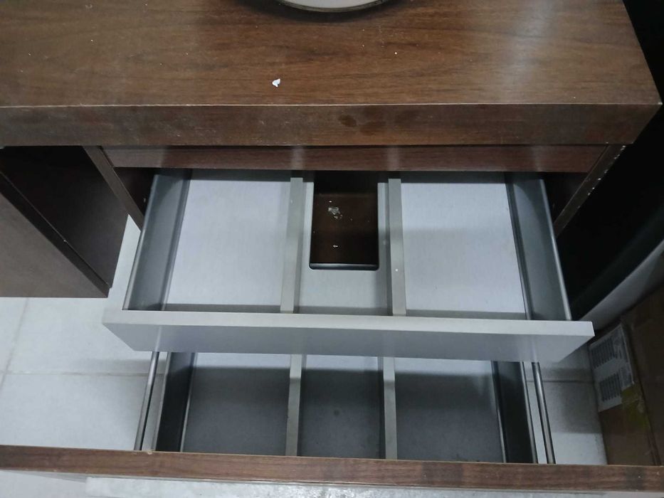 movel de casa de banho suspenso