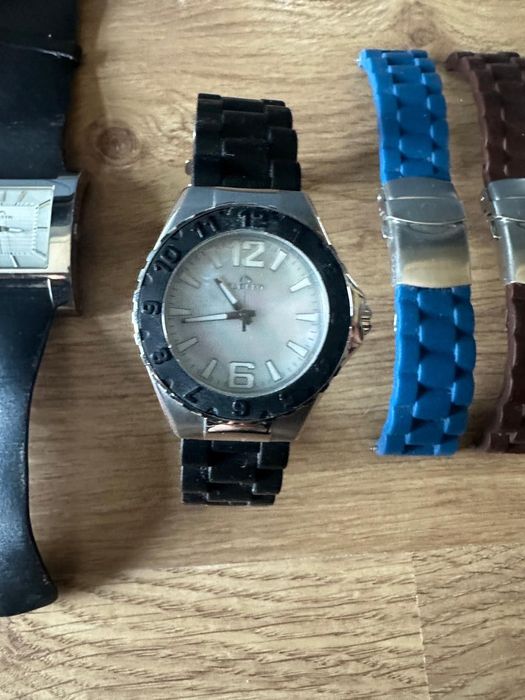 Vendo Conjunto Relogios Eletta - Bom estado