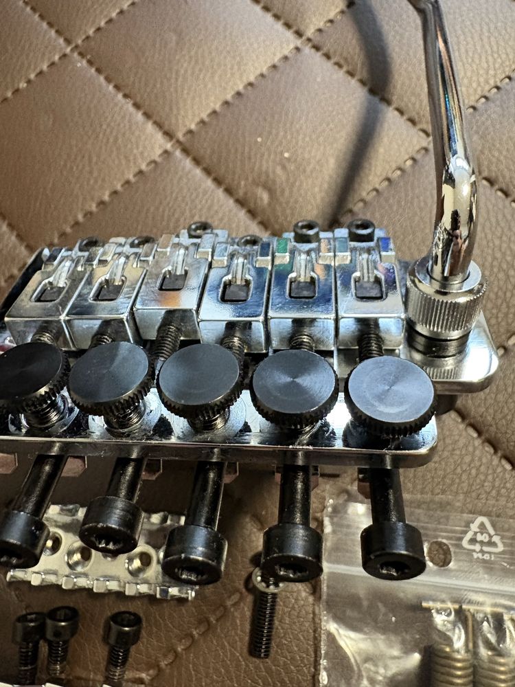 Schaller Lockmeister 6 Tremolo C 37mm blok stalowy (Floyd Rose 1000)