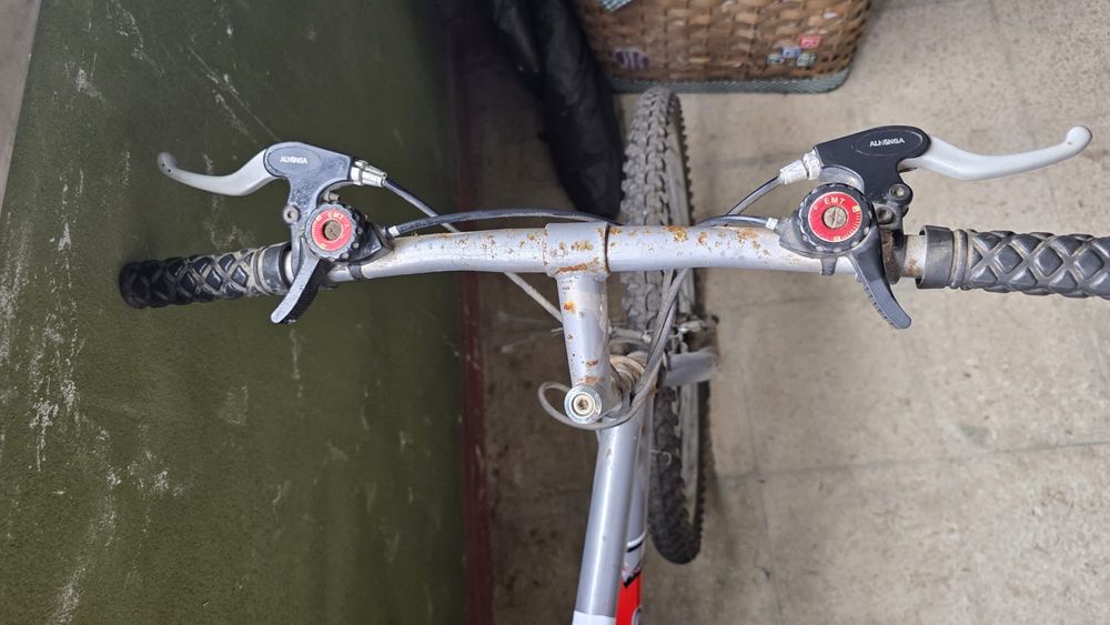 Bicicleta com mudancas Comdor