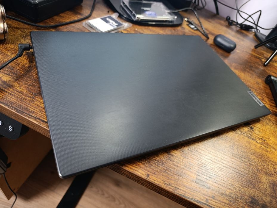 Lenovo V15 з Intel Core i5 12500H SSD NVME + HDD 1TB