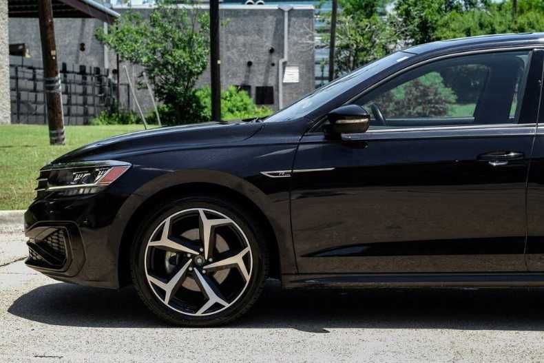 Volkswagen Passat 2.0 R-Line 2021