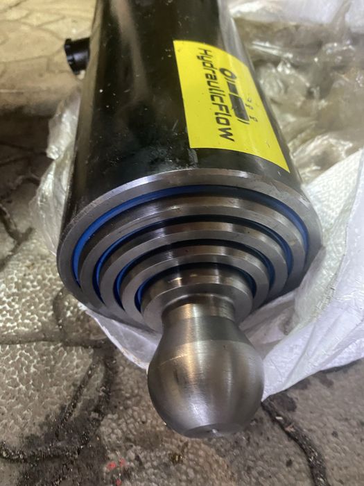 Продам гідроциліндр підйому кузова газ, саз новий 4 штоки, новий