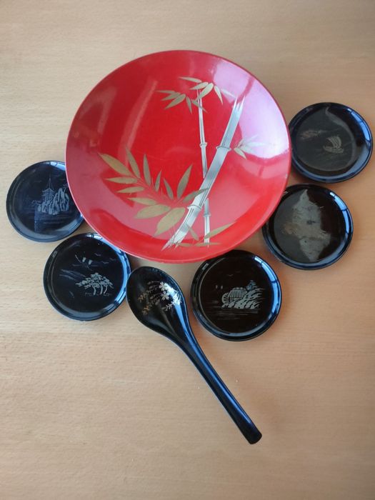 Conjunto de pratos japoneses, Japão.