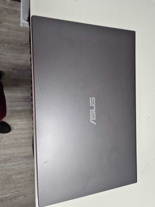 Asus Vivobook X515EA-BQ1445W – i5 / 16 GB RAM / SSD 512 GB