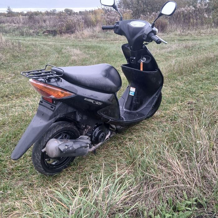 Продам скутер скзукі