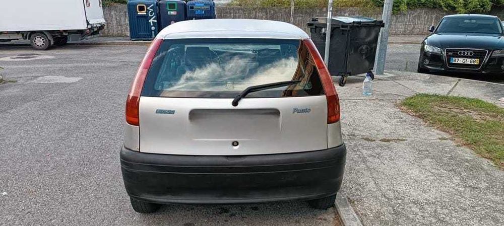 Fiat Punto ano 1999