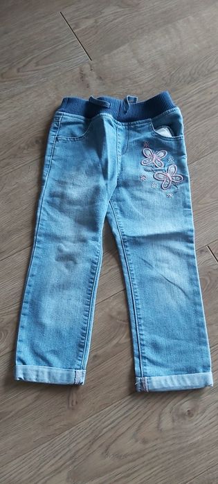 Spodnie jeansowe z haftem Blue Zoo rozm 2 3 lata 92 98 cm