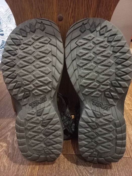 Сандалии TEVA 44,5 размер