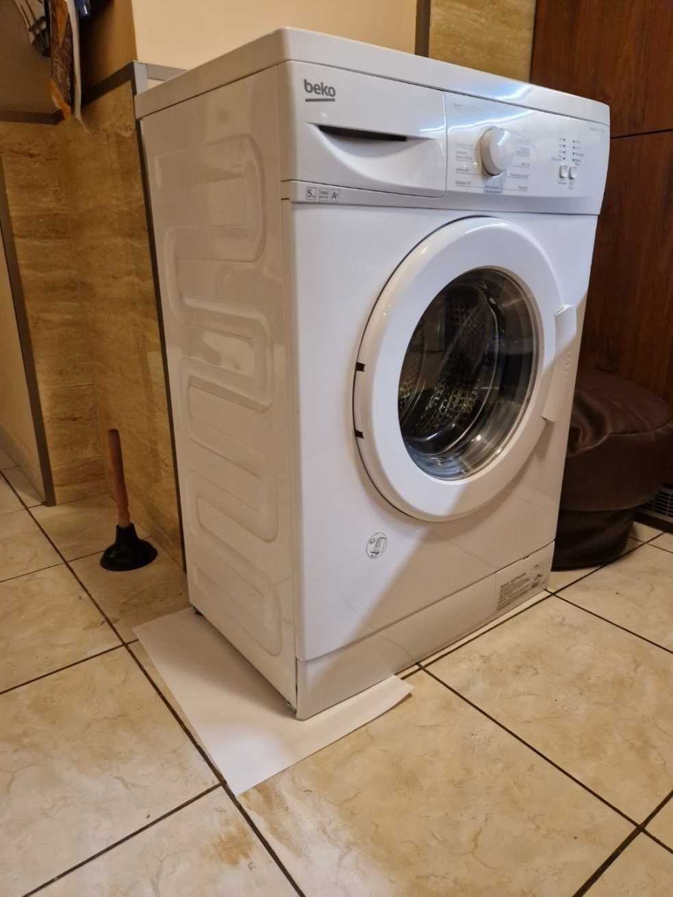 Pralka Beko model WMB 51011 PL NY