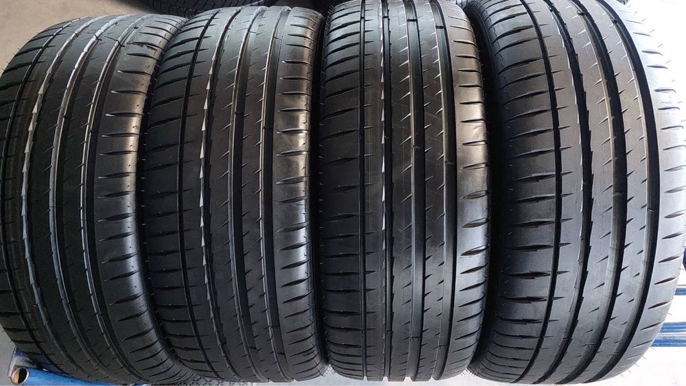 235/45/19 R19 Michelin Pilot Sport 4S 4шт новые