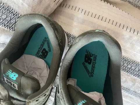 New Balance r.40 M: 996 WR996JB Sneakersy Khaki Oliwkowy Zielony Zamsz
