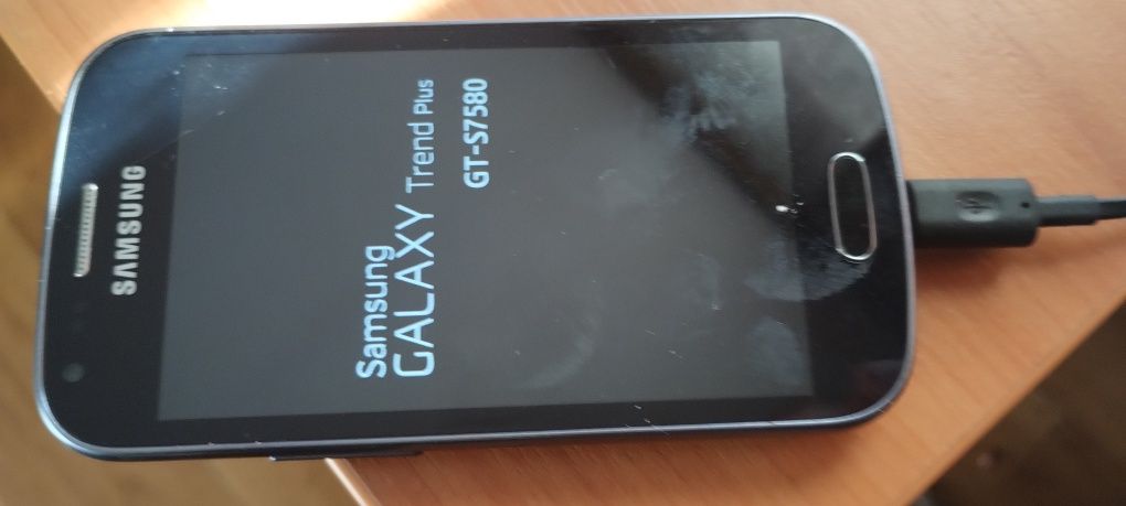 Samsung Galaxy trend Plus GT-S7580