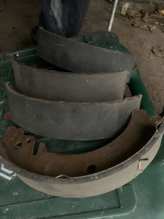 Задні тормозні колодки Нові. ваз 2101 2103 2104 2106 2107