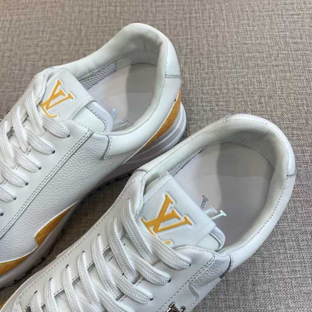 LOUIS VUITTON Run Away Tênis Casual, Tamanho Sob Medida