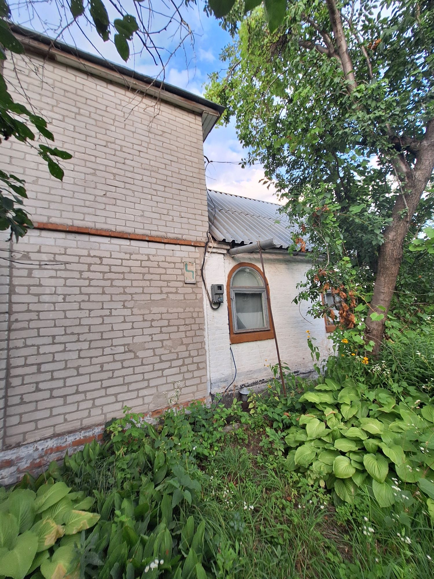 Продам 2ух эт дачу рядом с видом на реку  Днепр