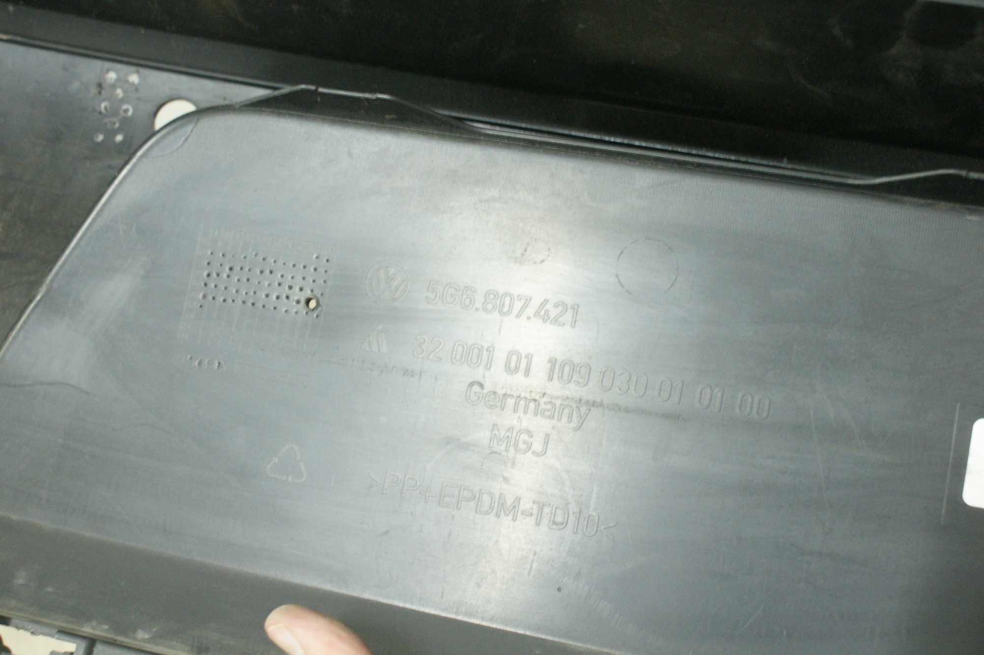 Zderzak tył tylny OE VW Volkswagen Golf 7 VII HB 5G