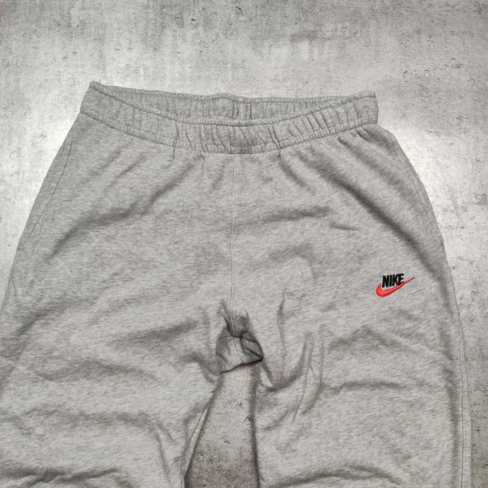 MĘSKIE Spodnie Dresy Sportowe Bawełna Haft Logo Nike Casual Szare Gym