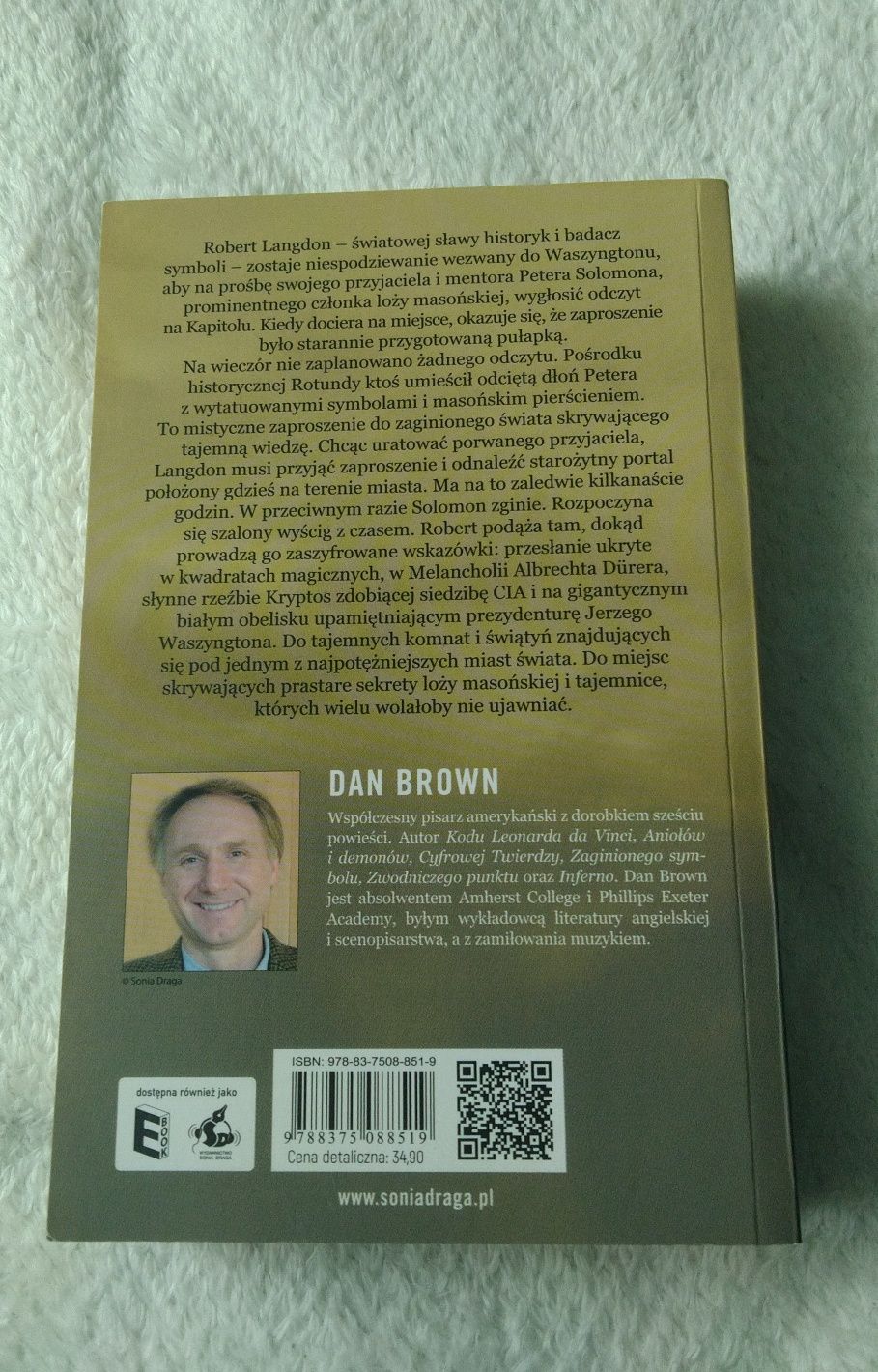 Dan Brown w bestsellerze " Zaginiony Symbol "