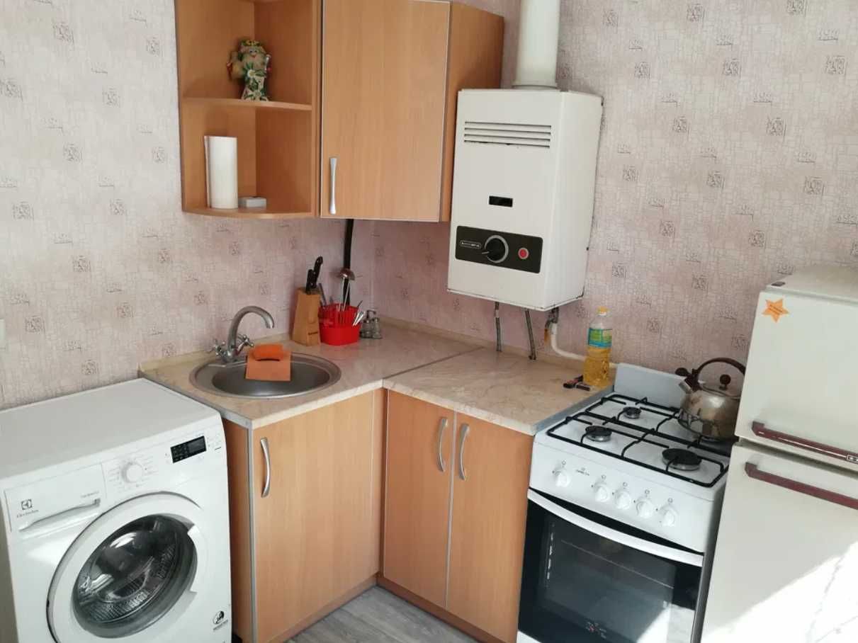 Сдается 1 комн. квартира на Сталеваров, центр города