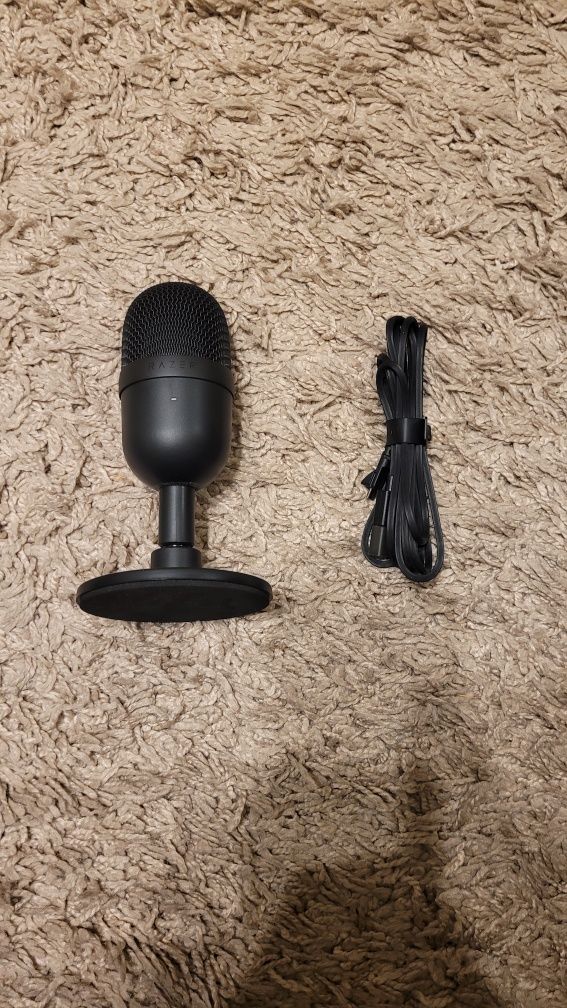 Razer Seiren mini mikrofon pojemności na usb