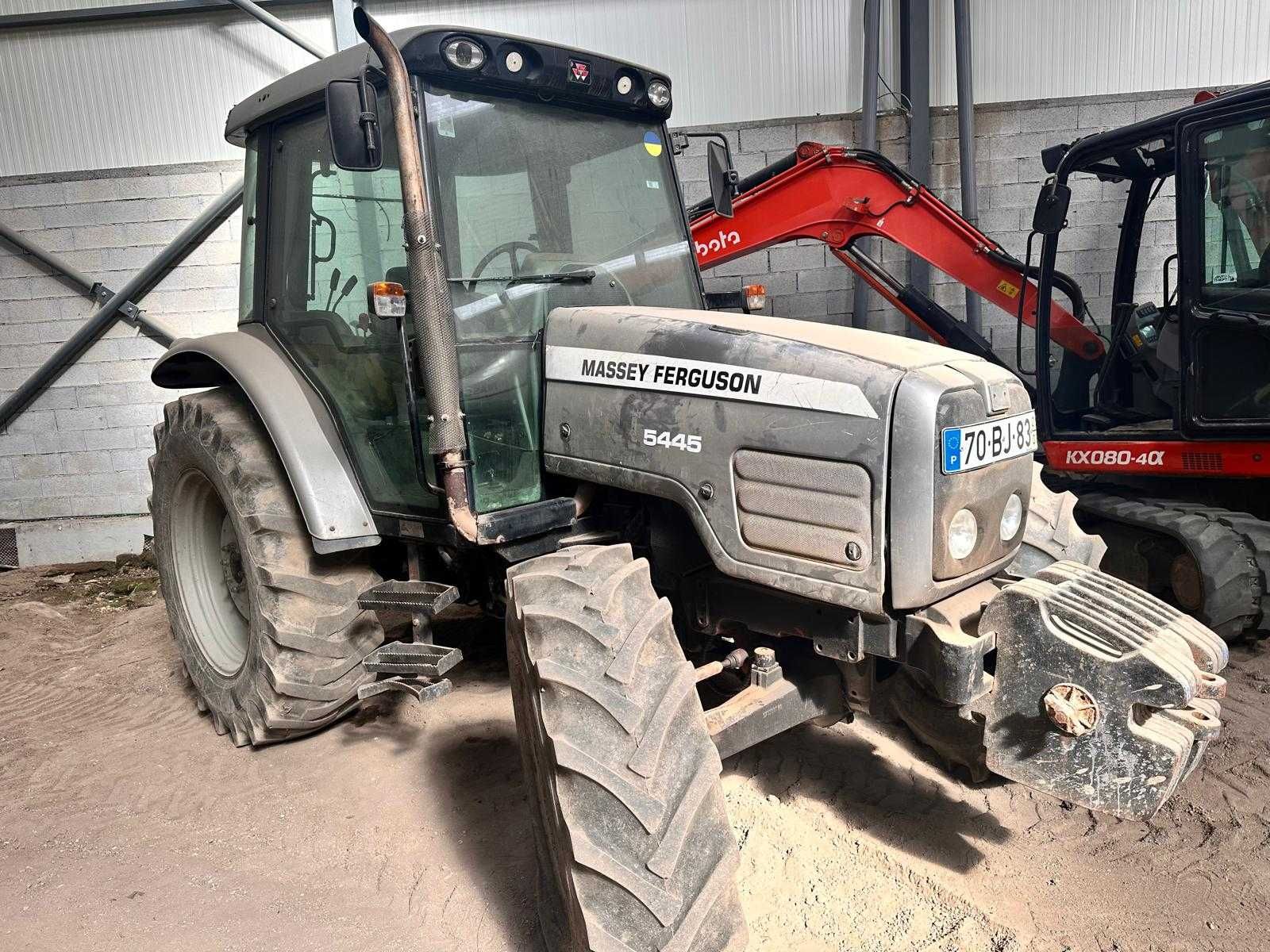 Trator Massey Ferguson
