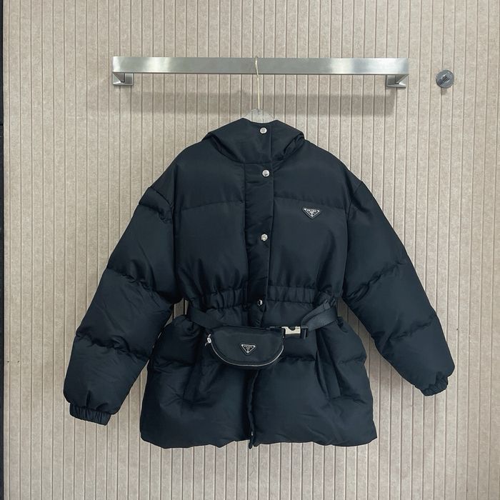 NEW зимова куртка Prada у чорній матовій плащівці