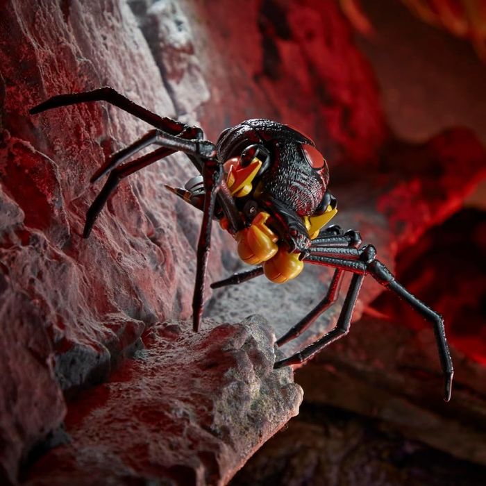 Трансформер Паук Чорна Арахія Transformers Blackarachnia F0670