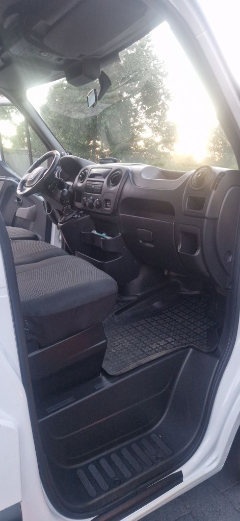 Renault master 2,3 L2h2