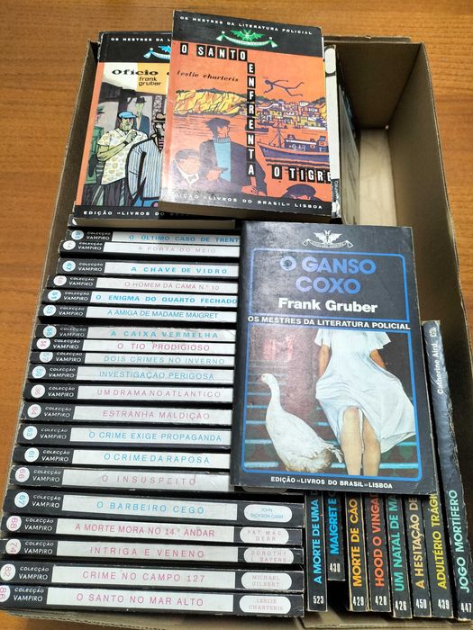 Lote 70 livros Colecção Vampiro