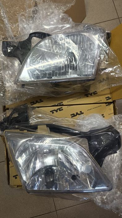 Reflektor Lampa Opel Sinatra 96-98 L+P TYC