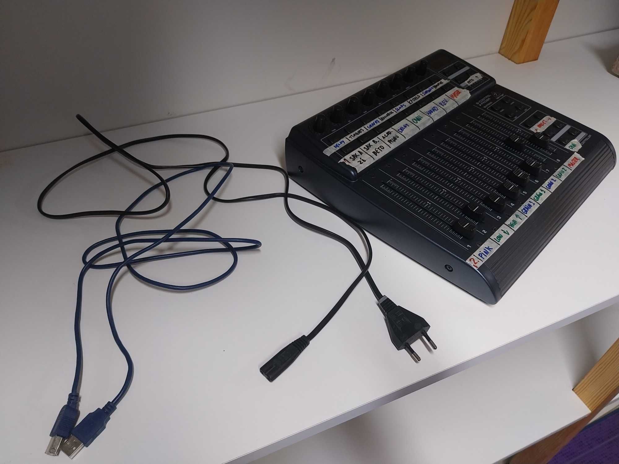 Controlador de som b-control fader BCF2000