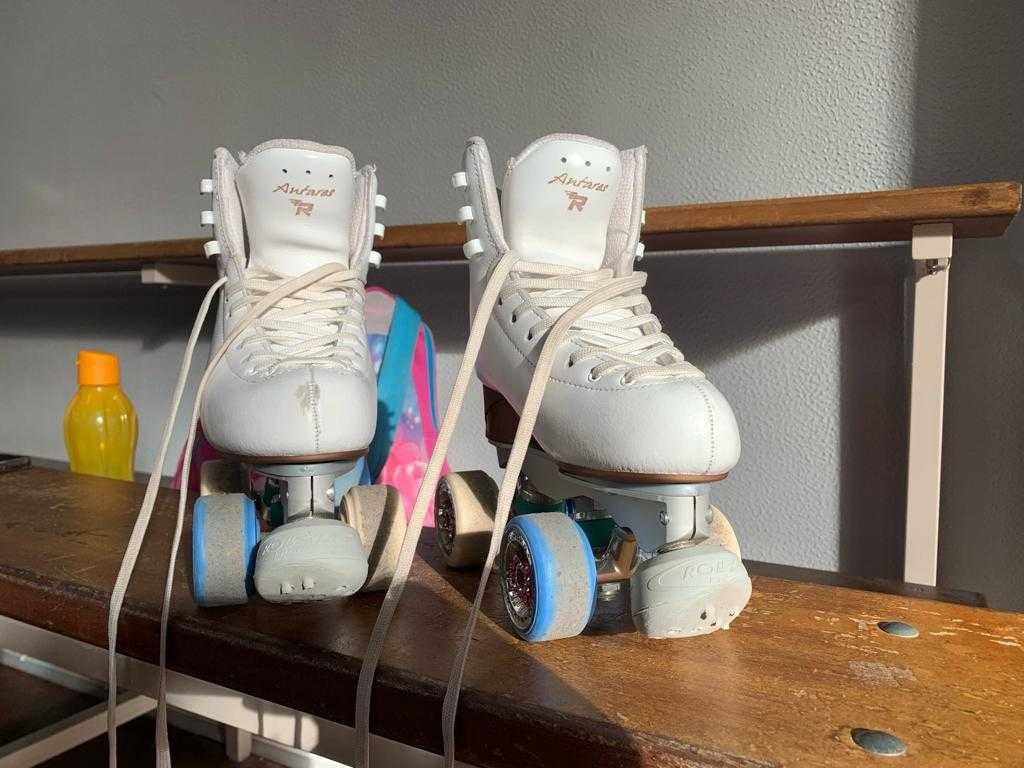 Vendo Patins Completos Pré-Competição