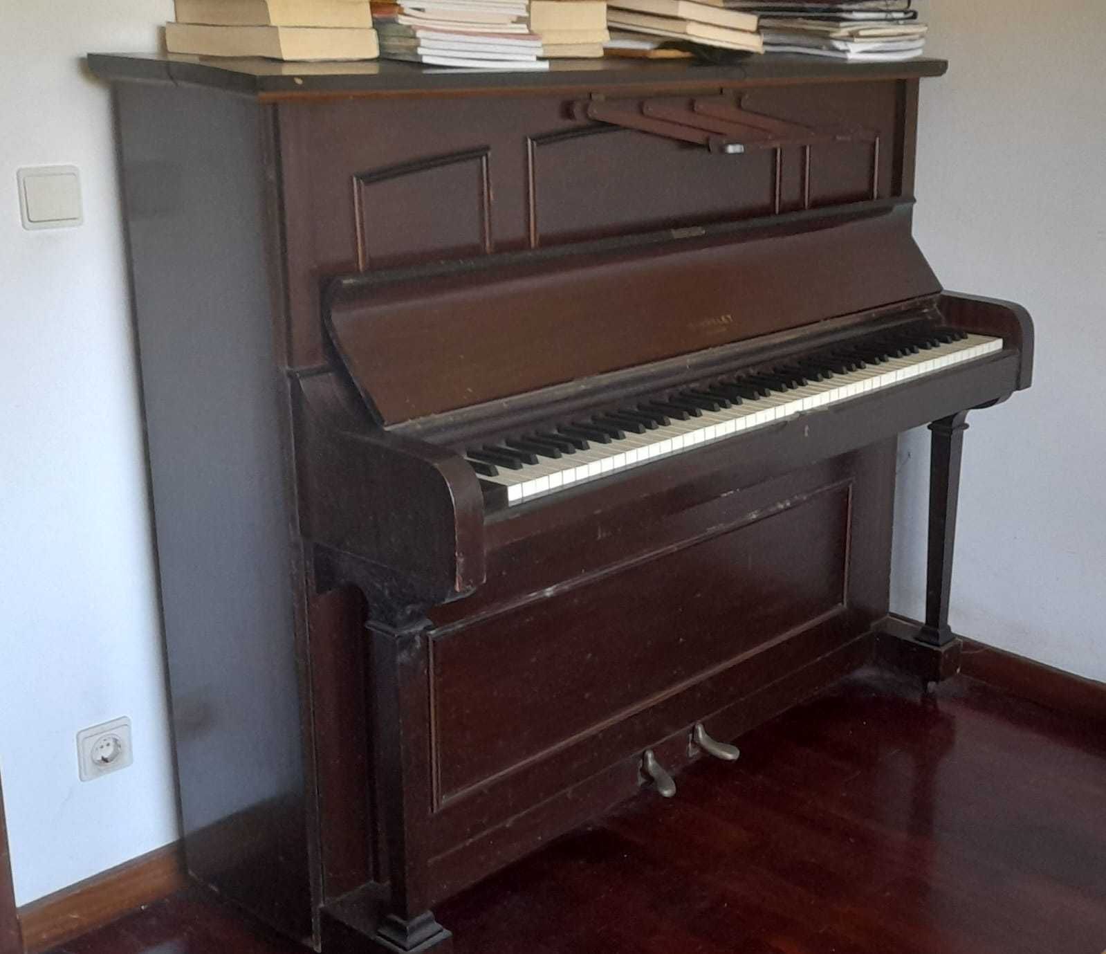 OPORTUNIDADE - PIANO vertical usado * um clássico