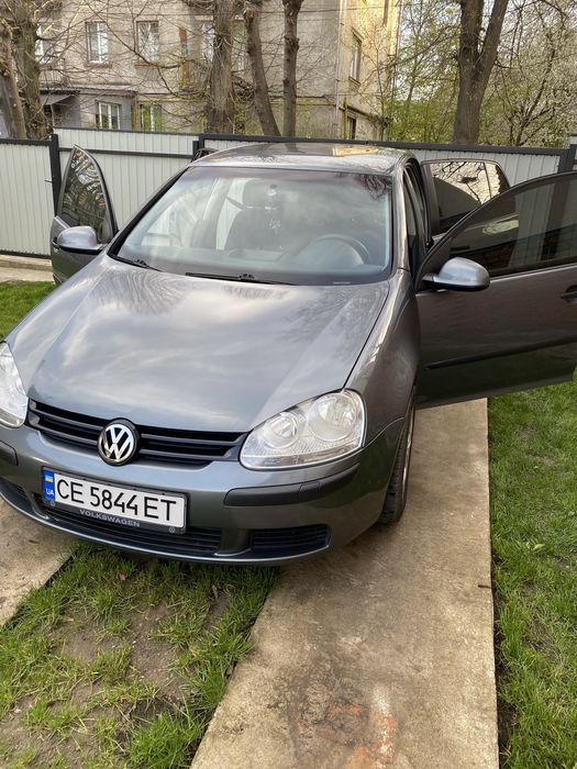 Volkswagen golf 5