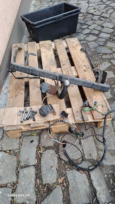 Hak holowniczy Citroën C8 Peugeot 807 Phedra Ulysse.