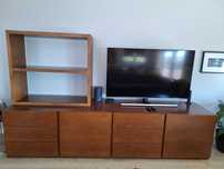 Movel de TV com prateleiras