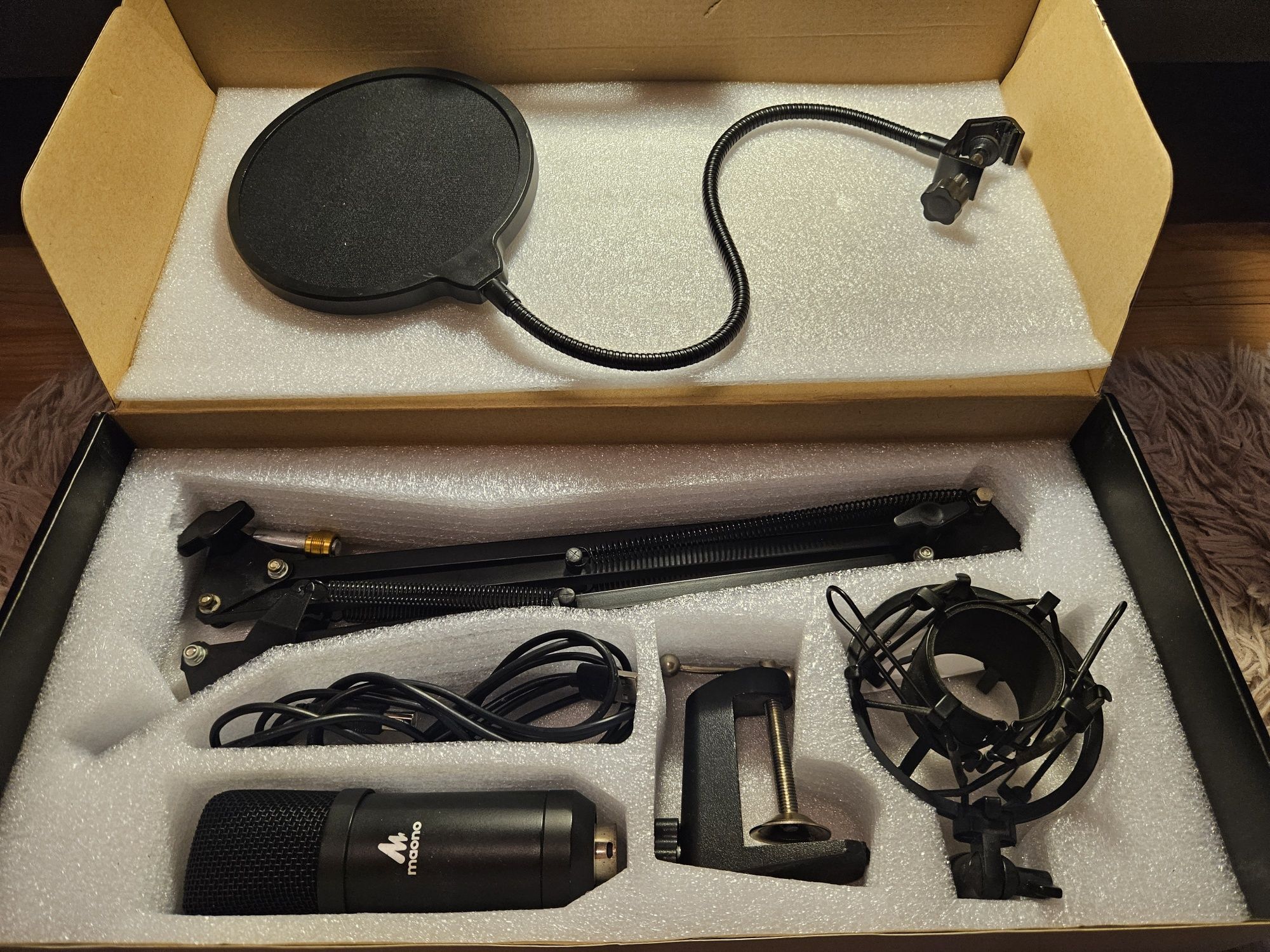 Mikrofon Maono A04E USB statyw pop filtr zestaw
