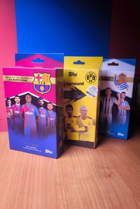 Zestaw 3 boxów Topps Team Set 2021/22 – Barcelona, Borussia, Sociedad